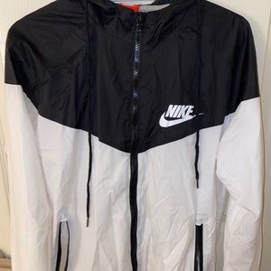 NIKE windbreaker